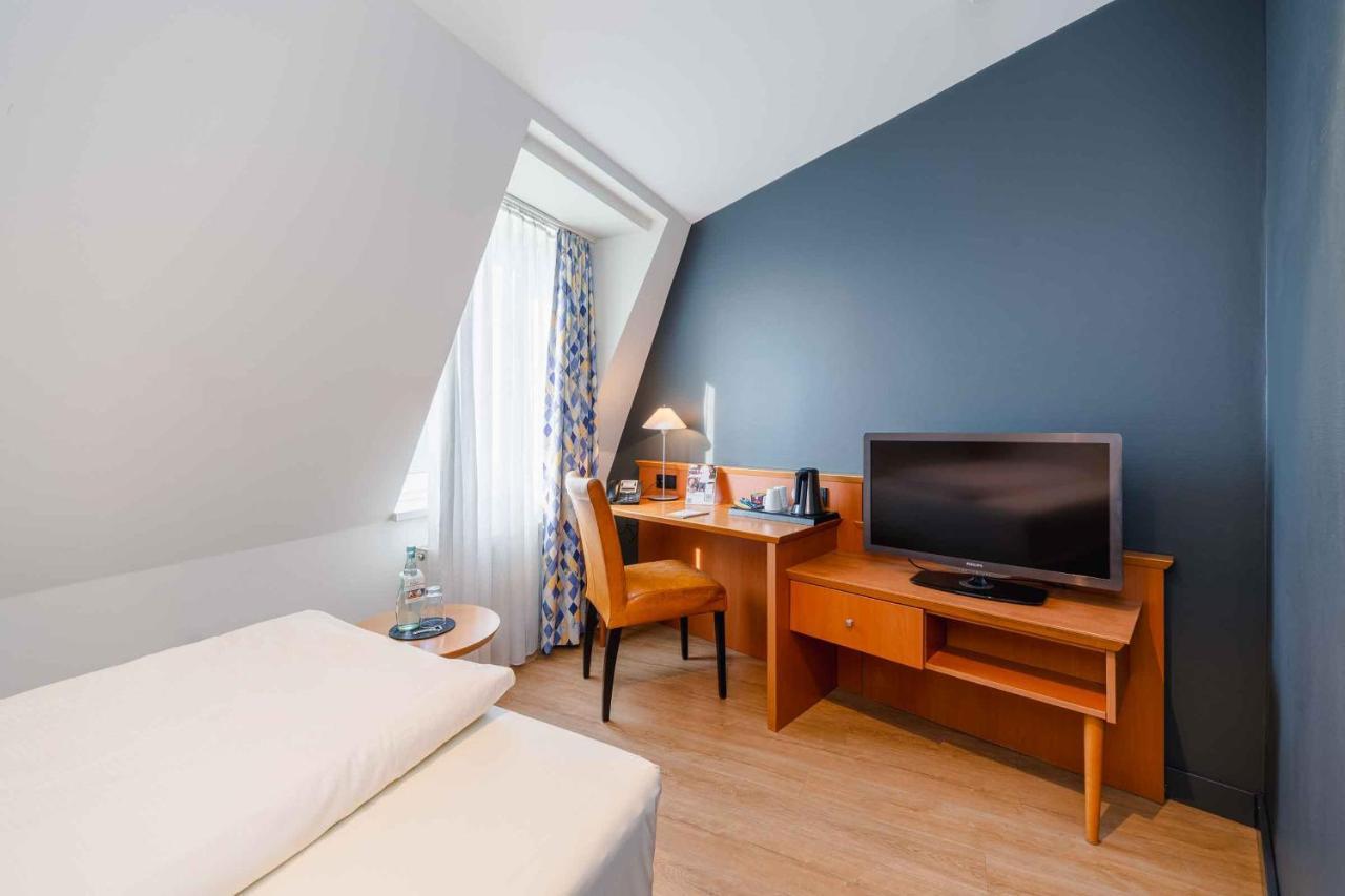 Hotel Plaza Koeln Pulheim